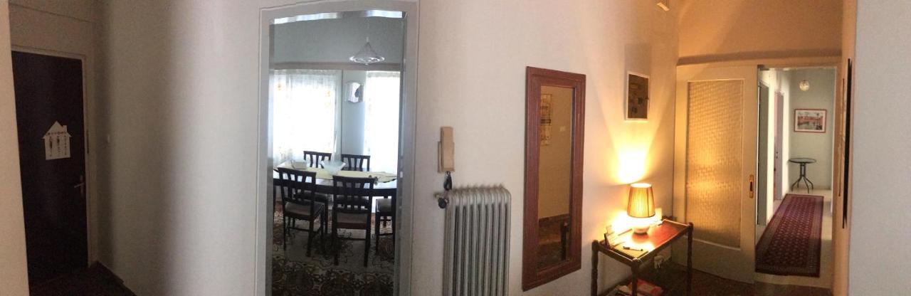 2 Br110 Sqm Free Parking Full Clima Apartment Patras Bagian luar foto