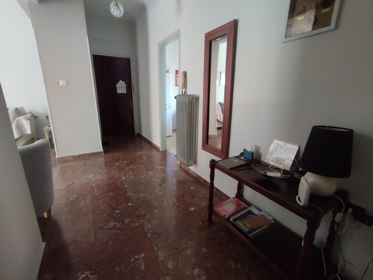 2 Br110 Sqm Free Parking Full Clima Apartment Patras Bagian luar foto