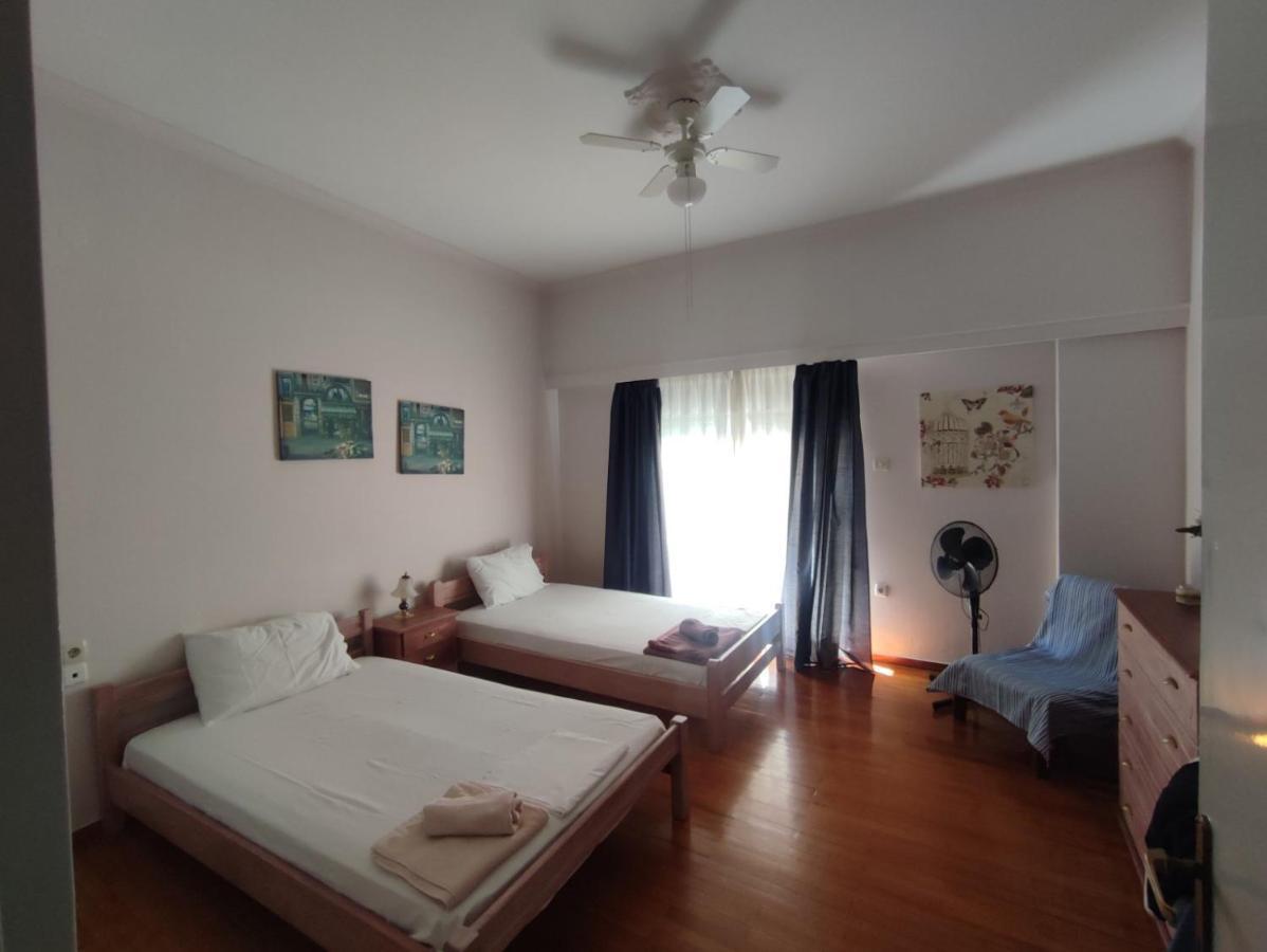 2 Br110 Sqm Free Parking Full Clima Apartment Patras Bagian luar foto