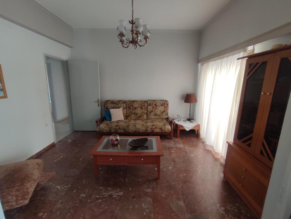 2 Br110 Sqm Free Parking Full Clima Apartment Patras Bagian luar foto